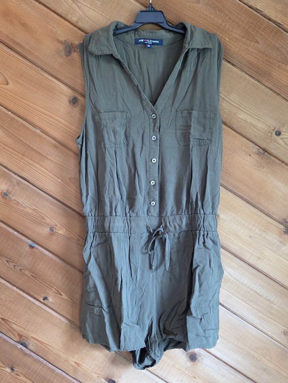 51) ONE ❤️ CLOTHING Sleeveless Romper Sz. Large